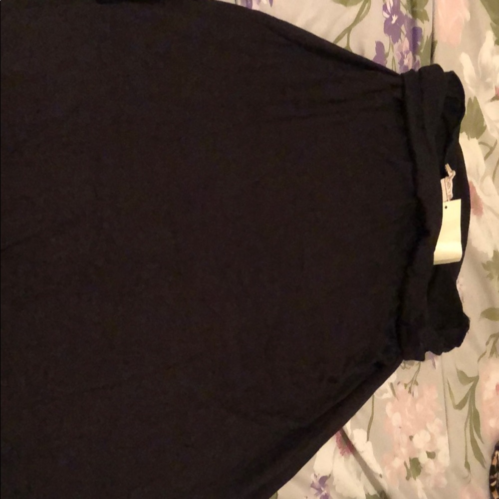 Black long skirt
